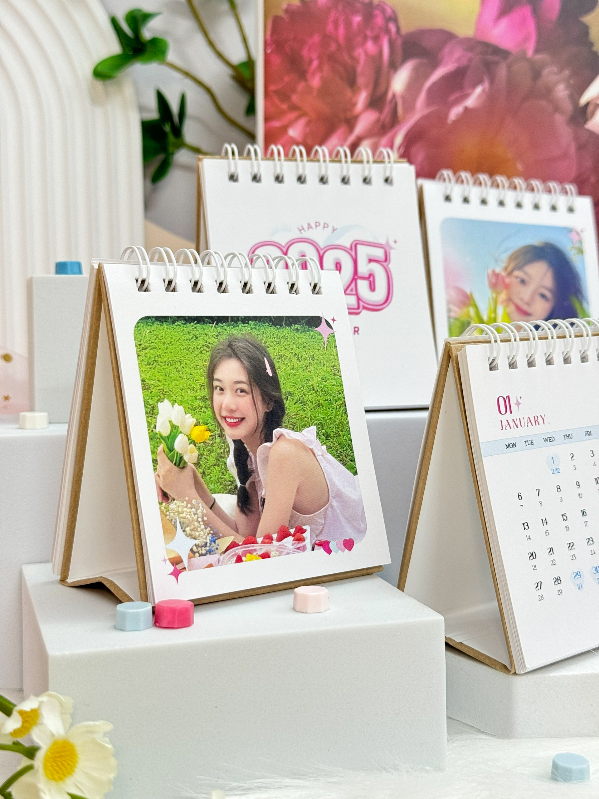 Lịch để bàn mini 2025 